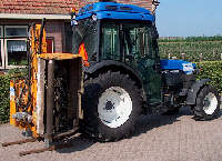 tractor met klepelbak
